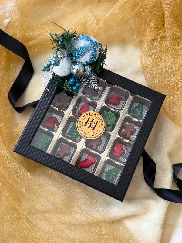 16 Piece Signature Keepsake